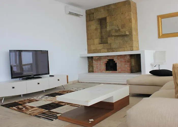 Steaua De Mare Luxury Aparthotel 3*